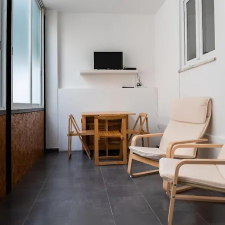 Entrecampos - Two Bedroom With Terrace *