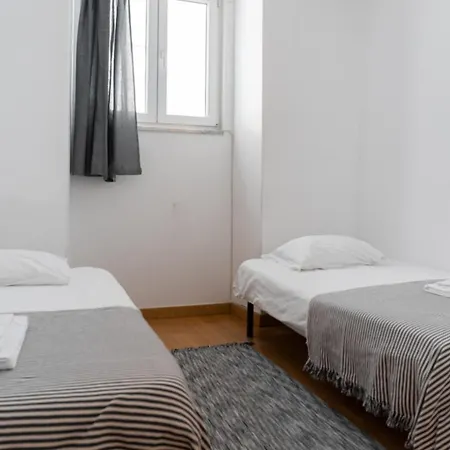 Entrecampos - Two Bedroom With Terrace Apartmán *