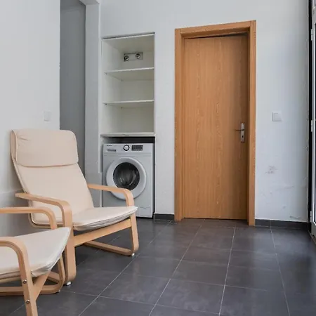 Apartmán Entrecampos - Two Bedroom With Terrace Lisboa